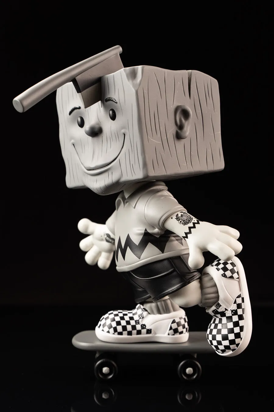 Blockhead BW - signed by sculptor 1/1