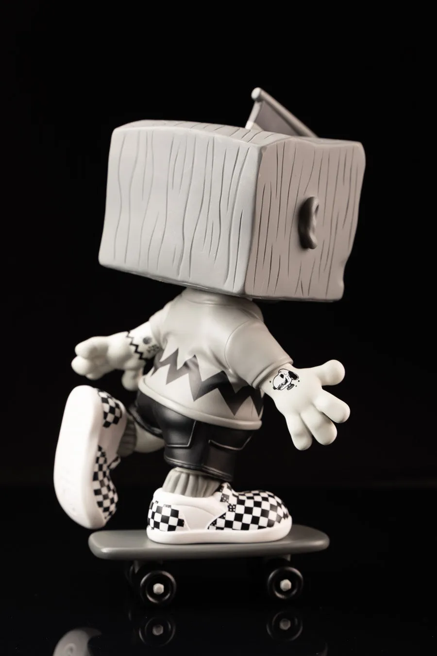 Blockhead BW - signed by sculptor 1/1
