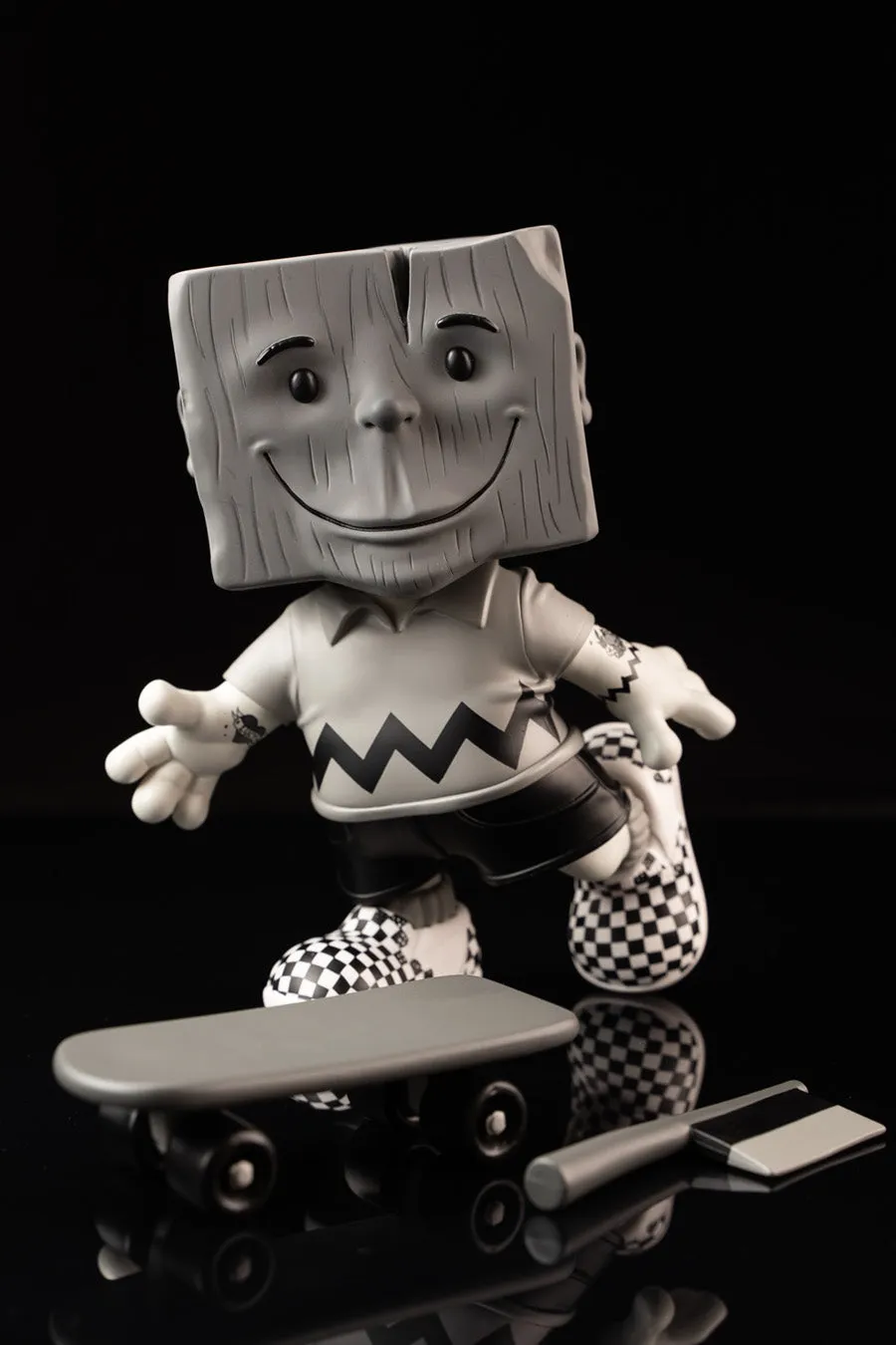 Blockhead BW - signed by sculptor 1/1