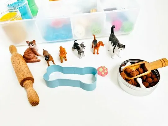Cats & Dogs Play Dough Kit