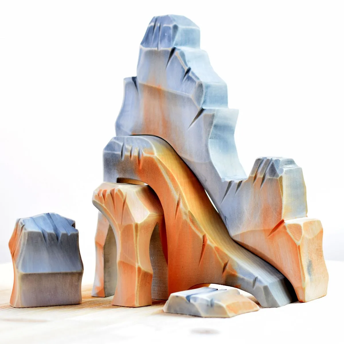 Large Wooden Mountain Cliff