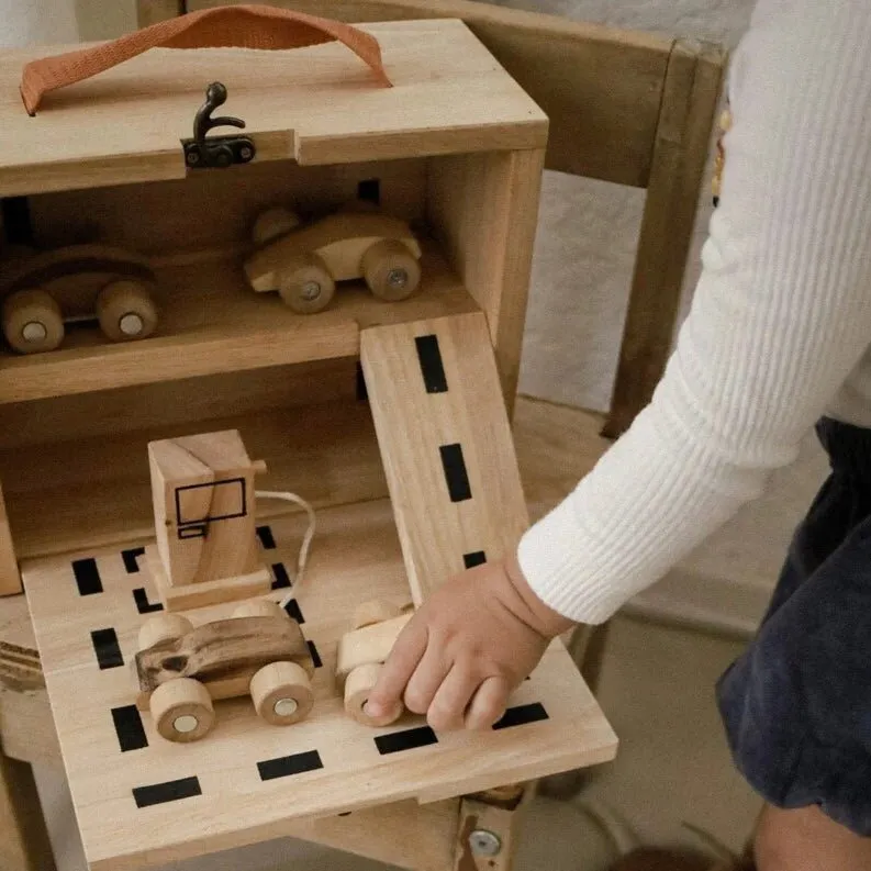 Natural Wood Portable Car Set